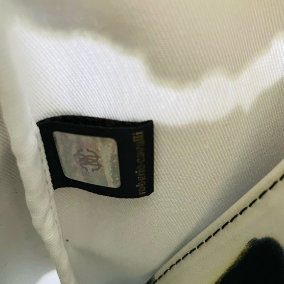 New authentic Roberto Cavalli handbag. Open top with a magnetic clip. Unisex. - Picture 5 of 9